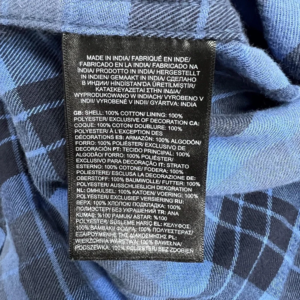 The North Face tag says